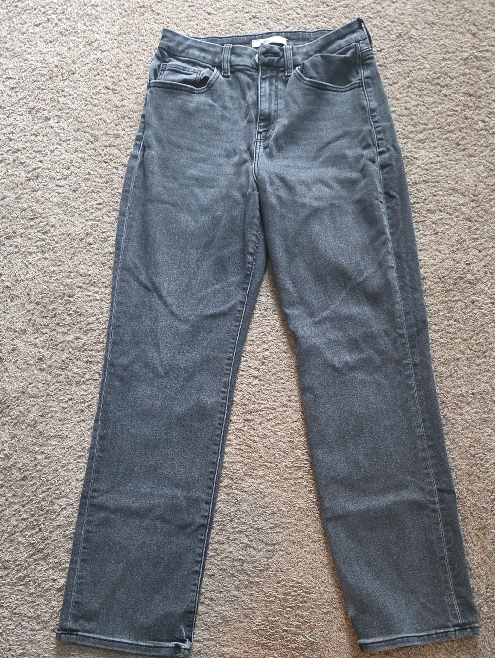 Women's Straight Leg High-Rise Jeans in Charcoal Gray